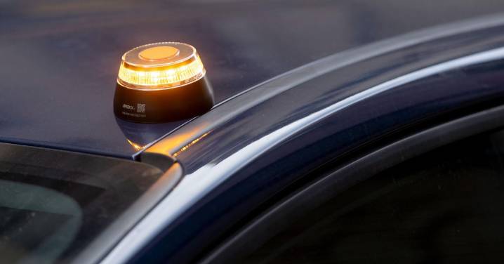 Facua acusa a la DGT de un “fraude masivo” con las V