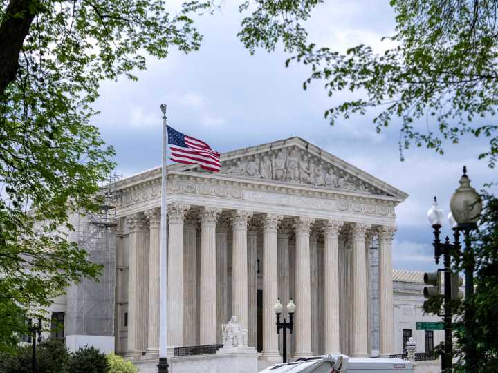US top court weighs rollback of limits on party campaign spending