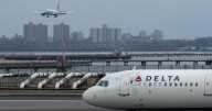 Longest US government shutdown cost Delta Air Lines $200 million