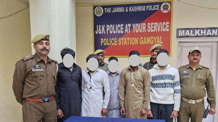 J&K: Five Held With 340 Gm Heroin In Jammu Outskirts