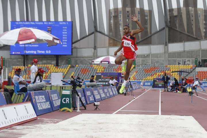 Juegos Bolivarianos 2025: José Luis Mandros obtiene la medalla de plata en salto largo