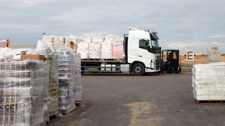 El Centro de Coordinación Civil-Militar afirma que más de 30.000 camiones de ayuda han entrado en Gaza