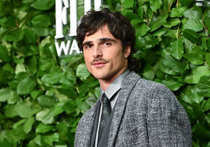 Jacob Elordi estalla contra fotógrafo en París: “Me haces la vida muy difícil”