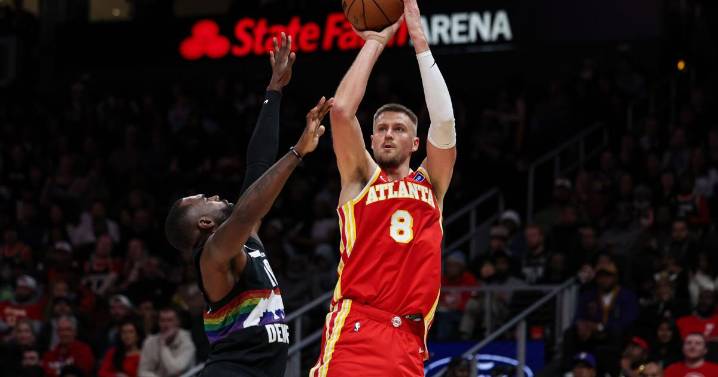 Kristaps Porzingis to miss two weeks with illness, Trae Young nears return