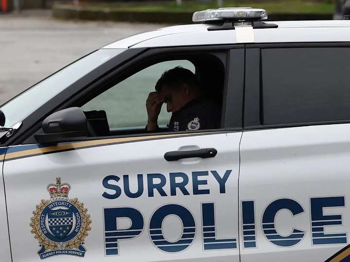 Four people injured after party bus in Surrey turns violent