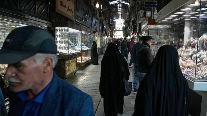 Iranians seek portable wealth as hedge against falling currency after Israel war