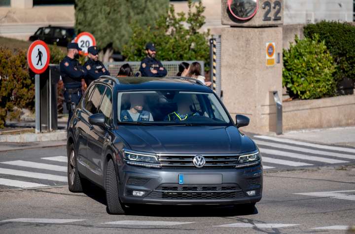 Detenidos el dueño y el director ejecutivo de Plus Ultra