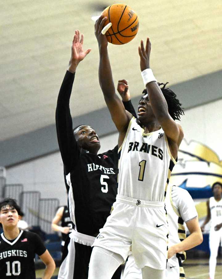 St. John Bosco basketball shakes off early struggles to beat Fairmont Prep
