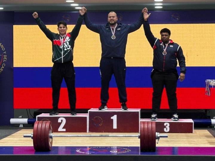 Karim Saadi y Emmy González llevan a México al podio