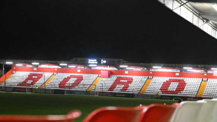 EFL leaders' clash delayed due to weather with new kick