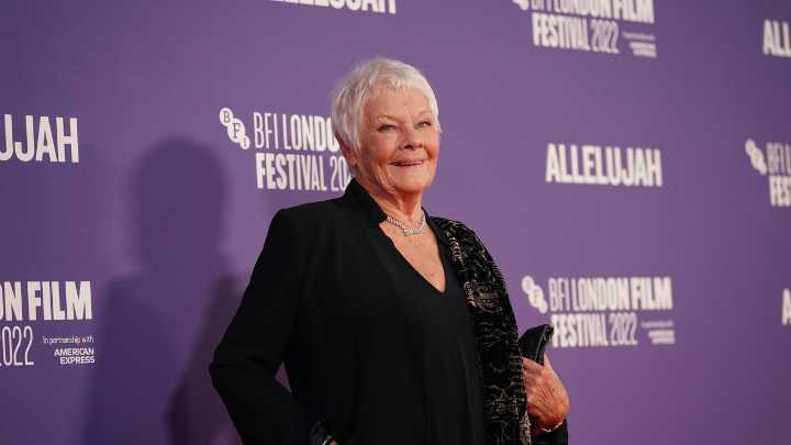 Judi Dench confiesa que ya no puede reconocer a nadie por su pérdida de visión