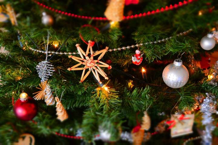 Qué significa la corona de Adviento en Navidad y como crear una en casa