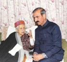 Himachal : CM extends Birthday Greetings to former Minister Vidya Stokes
