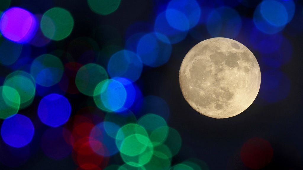 December Full Moon Cold Moon Supermoon