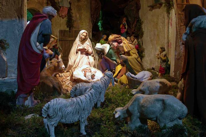 Wanted Fugitive Hid Out in Town's Nativity Scene. Then The Mayor Spotted Him