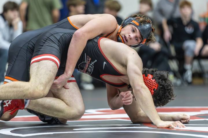 Wrestling: Max Herman comes through for Lincoln