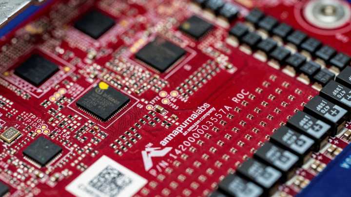 California economy 'muddling through' early 2026