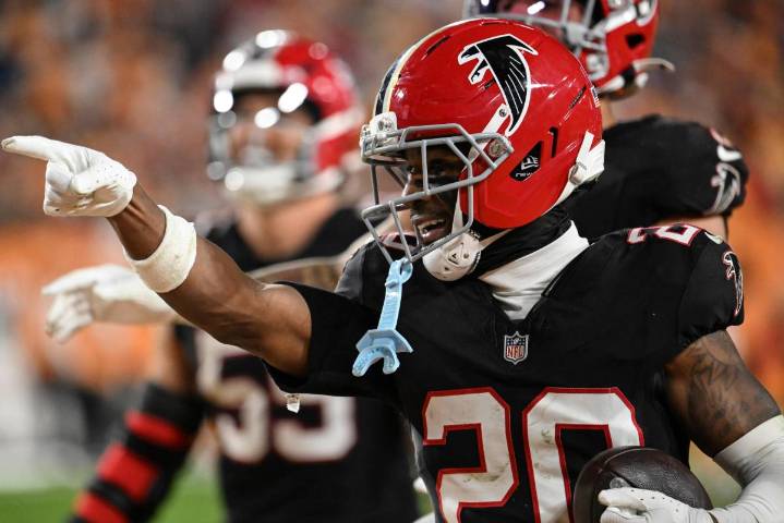 Final dramático: Falcons superan 29-28 a Buccaneers con gol de 43 yardas
