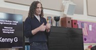 Musician Kenny G tells CBC band students the secret of success