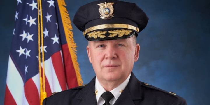 Police commission approves 3-year contract for Chief Robert Tracy