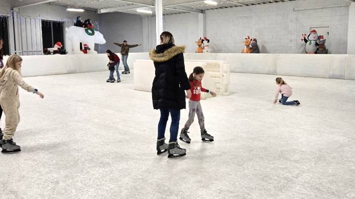 Indoor Hopewell Skating Rink open for holiday season: Fun for all ages