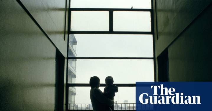 Families to be offered help to leave temporary accommodation under UK child poverty strategy