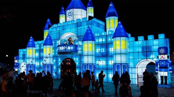 Luztopía 2025 regresó al Parque Fundidora con el 'Expreso Polo Norte'; ¿cuánto cuesta la entrada?