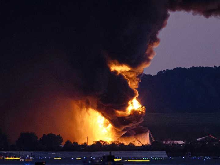 Acusaron a UPS de desatender alertas y volar aviones antiguos antes del siniestro que mató a 14 personas