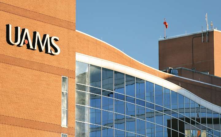 UAMS gets $375,000 in federal funds to train 75 health workers through mid