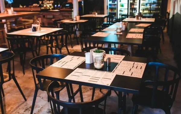 Sin repuntar ventas en restaurantes