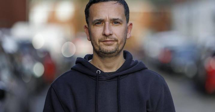 Belfast man warns of danger of ‘hidden addiction’ to over