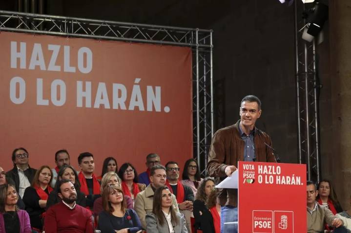 Sánchez se presenta como abanderado del feminismo y la transparencia en plena oleada de escándalos de acoso y corrupción: "Cometimos errores, pero actuamos con contundencia"