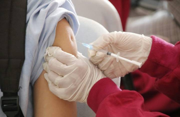 Comunidad: Vacunas gratis para la gripe en el Precinto 4