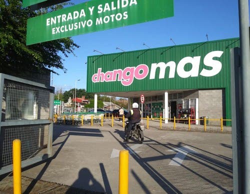 Concepción: condena efectiva para una mechera por una serie de robos en el súper Changomas