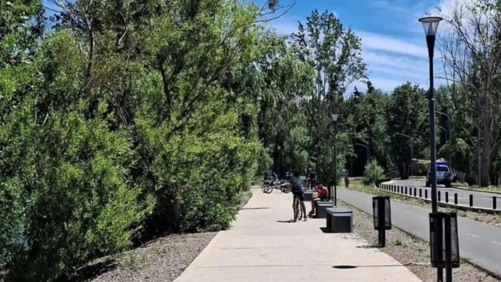 Encontraron un cuerpo en la orilla del Paseo Costero de Neuquén