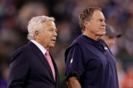 Hall of Fame voters reportedly have a favorite between Bill Belichick and Robert Kraft