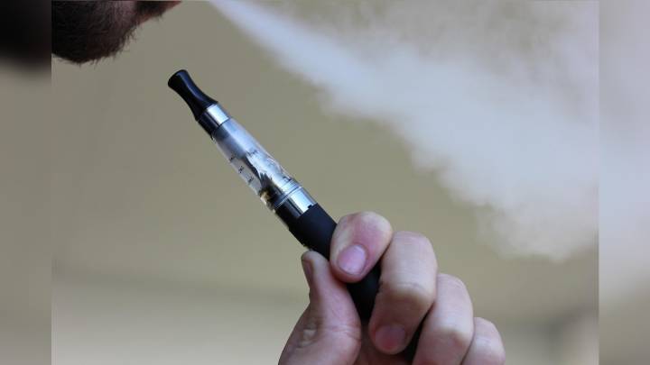 Diputados Aprueban en lo General Ley de Salud que Prohíbe Cigarrillos Electrónicos y Vapeadores