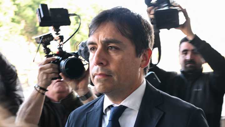 Matthew Perry’s Doctor: All About Salvador Plasencia & His Involvement