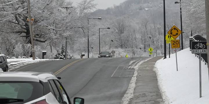 VDOT warns drivers of black ice risk as temperatures drop overnight