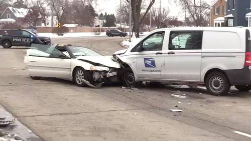 Des Plaines crash: US Postal Service truck crashes head-on into car on Mannheim Road, killing 65