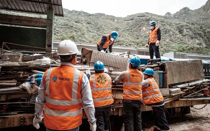 PeruRail se suma a la gran cruzada de limpieza y acopio de RAEE en Machupicchu