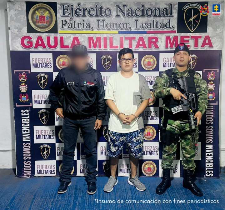 Por no publicar fotos íntimas de dos menores, las extorsionaba, fue enviado a la cárcel