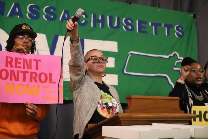 Leaders should ‘walk and talk’ with neighbors, rent control supporters say