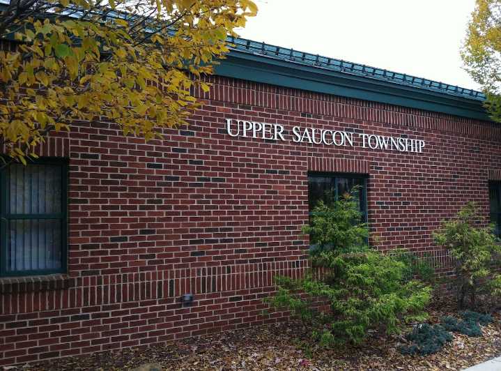 Police: Man allegedly harassed women with sex toy at Saucon Valley mall