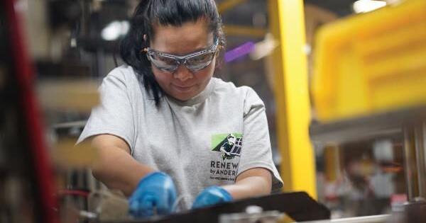 Reasons to Shop for American-Made Products This Holiday Season