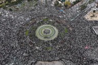 Al Sharaa promete reconstruir Siria en el primer aniversario de la caída de Asad