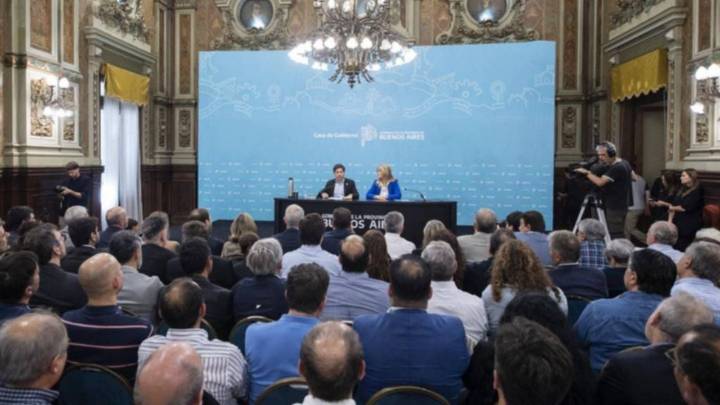 El intendente interino de Chivilcoy participó del encuentro por el endeudamiento y las promesas de nuevos aportes a los municipios