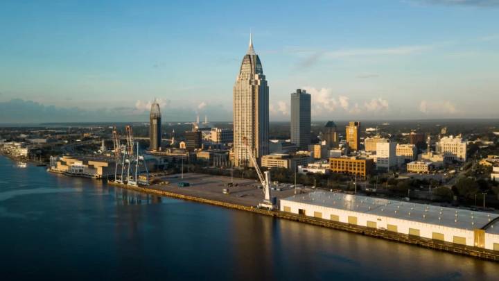 Mobile supports launch of South Alabama Homebuilding Academy