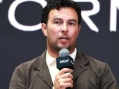 Checo Pérez hace burla de Red Bull durante GP de Abu Dhabi