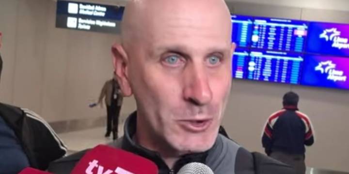 Miguel Rondelli se molestó por presencia de la prensa previo al Sporting Cristal vs Cusco FC: “Antes no había nadie, ahora están todos”